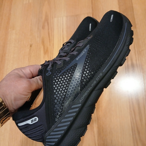 Brooks Adrenaline GTS 22 Comfort/Athletic Medical Field Shoes - Picture 2 of 12